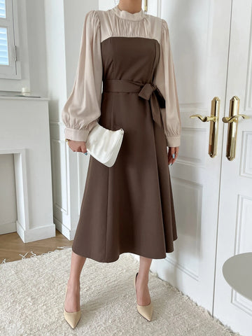 DAZY Two Tone Puff Sleeve Belted Dress