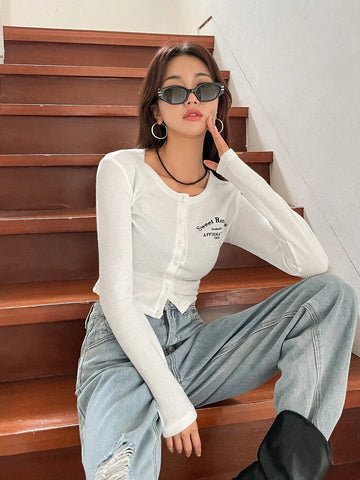 DAZY Letter Graphic Button Through Tee