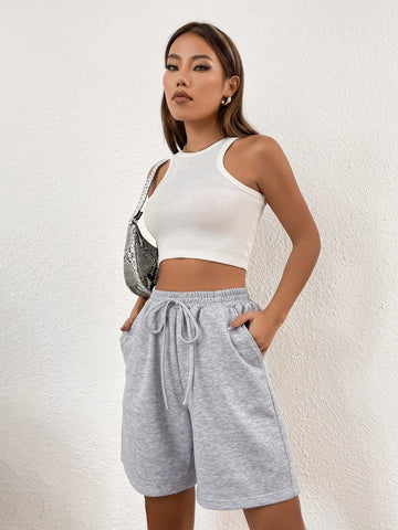 Solid Knot Waist Slant Pocket Shorts