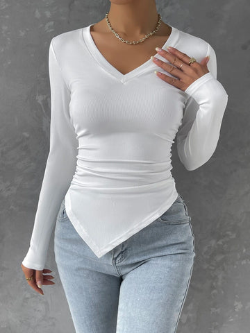 Solid Ruched Asymmetrical Hem Tee