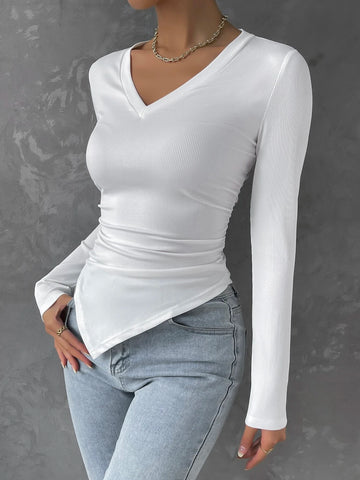 Solid Ruched Asymmetrical Hem Tee