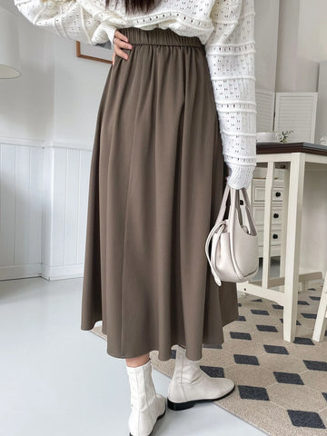 DAZY Solid Fold Pleated Skirt