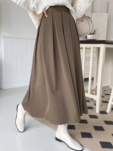 DAZY Solid Fold Pleated Skirt