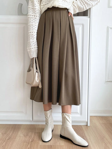DAZY Solid Fold Pleated Skirt