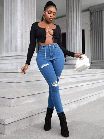 Slant Pocket Ripped Skinny Jeans