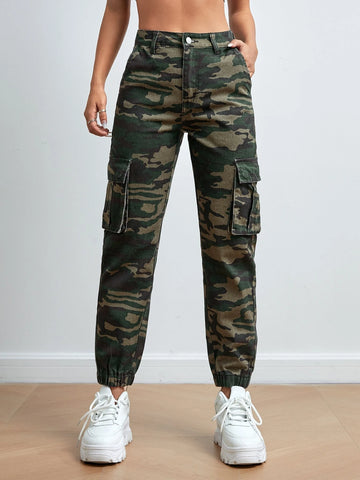 PETITE Camo Print Flap Pocket Cargo Jeans