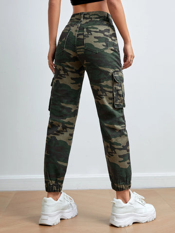PETITE Camo Print Flap Pocket Cargo Jeans