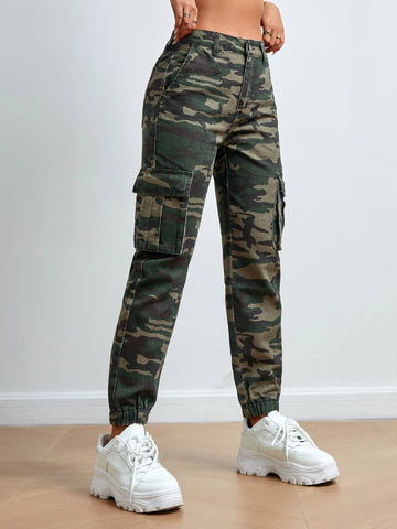 PETITE Camo Print Flap Pocket Cargo Jeans