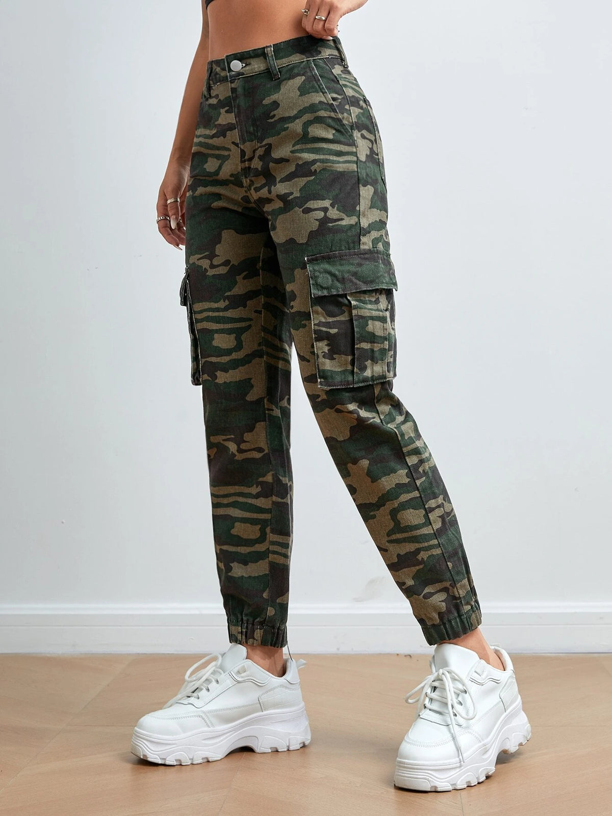 PETITE Camo Print Flap Pocket Cargo Jeans