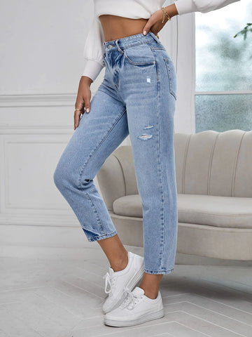 Ripped Mom Fit Jeans Without Belt
