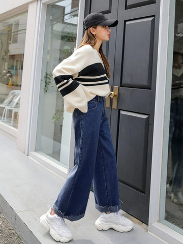 DAZY Wide Leg Pocket Detail Jeans