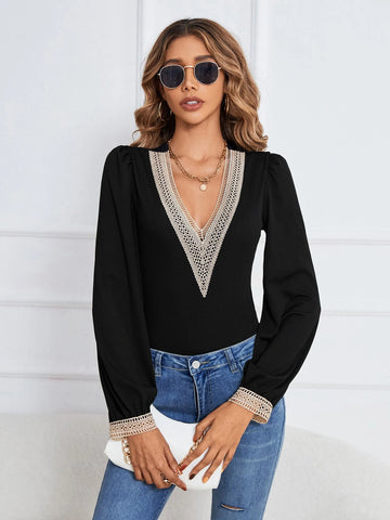 Contrast Guipure Lace Trim V-neck Lantern Sleeve Bodysuit
