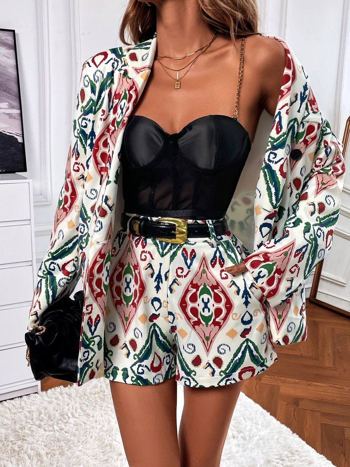 Allover Print Lapel Collar Blazer & Shorts Without Belt