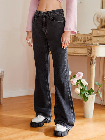 ROMWE Sweetness Crown Embroidery Jeans