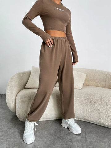 Letter Graphic Crop Tee & Sweatpants