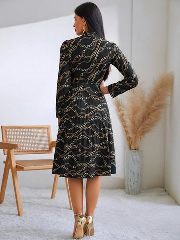 Chain Print Tie Neck Pleated Hem A-line Dress