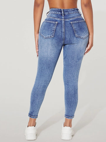 PETITE Solid Skinny Jeans