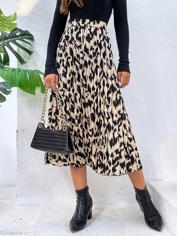 Allover Print High Waist Pleated Skirt