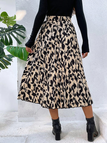 Allover Print High Waist Pleated Skirt