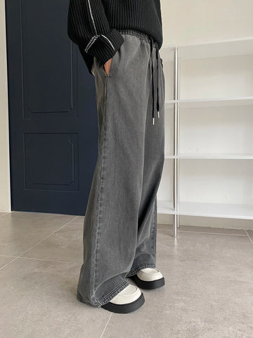 DAZY Letter Patch Embroidery Drawstring Waist Wide Leg Jeans