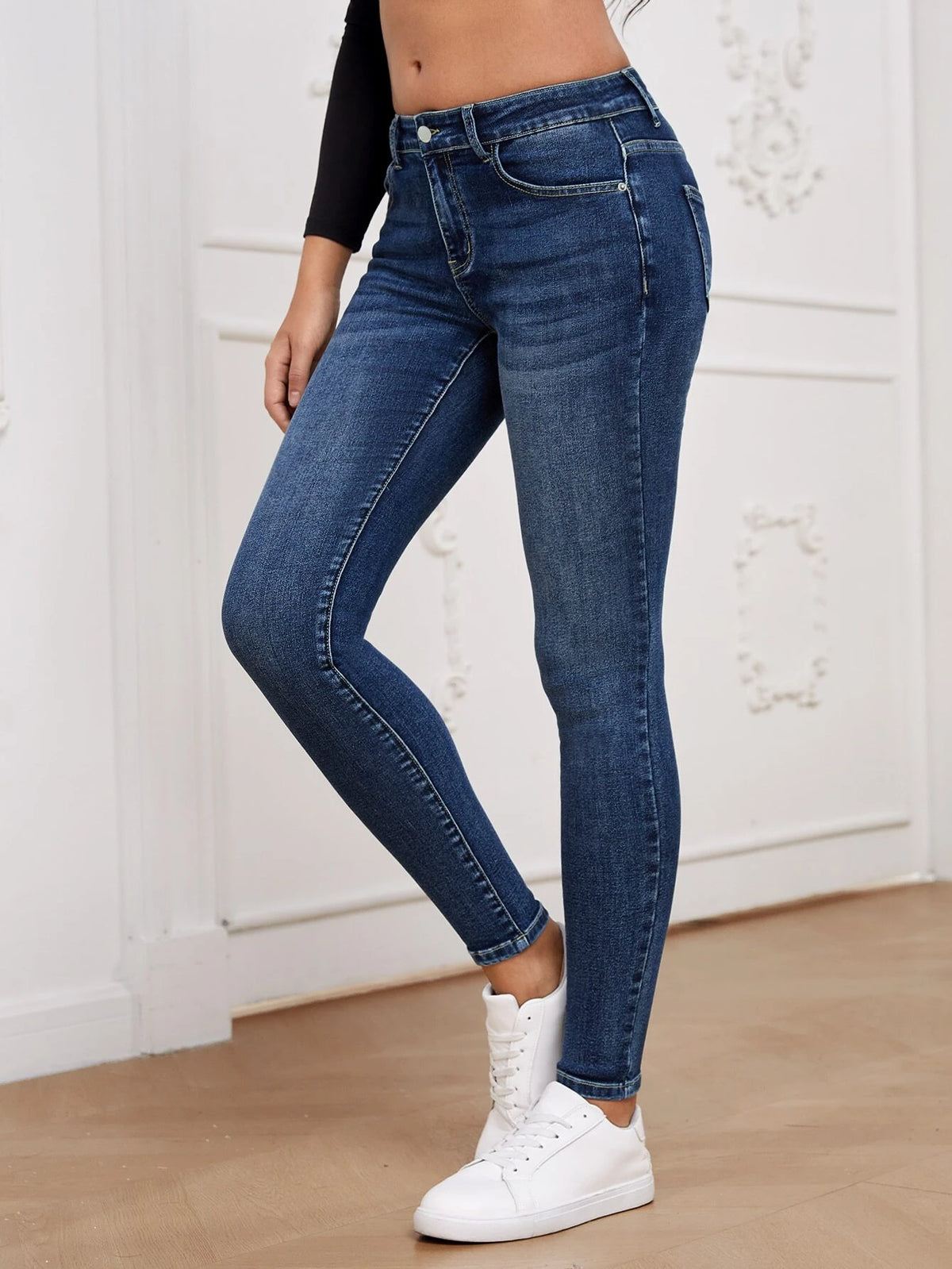 Slant Pocket Skinny Jeans