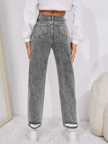 Zipper Fly Tapered Jeans