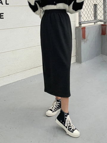 DAZY Solid Split Back Skirt