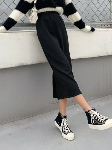 DAZY Solid Split Back Skirt