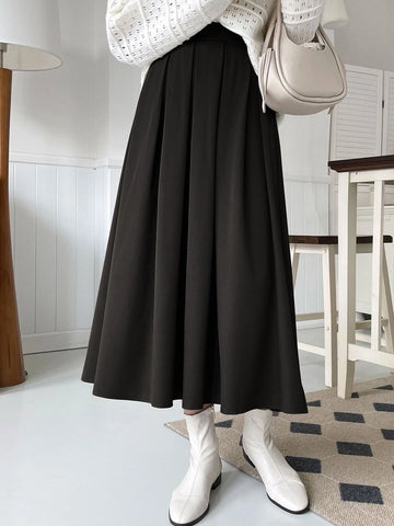 DAZY Solid Fold Pleated Skirt