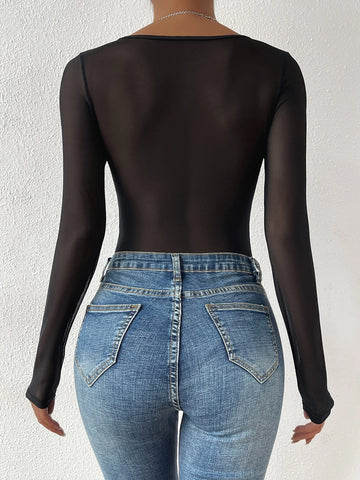 Chain Detail Sweetheart Neck Contrast Mesh Bodysuit