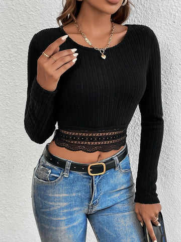 Solid Contrast Lace Crop Tee