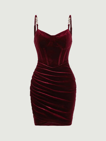 Chain Detail Ruched Velvet Bodycon Dress