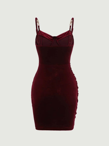 Chain Detail Ruched Velvet Bodycon Dress