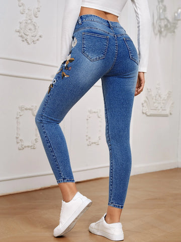 Floral Embroidery Skinny Jeans