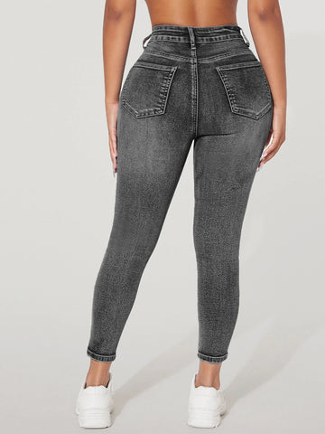 PETITE Solid Skinny Jeans