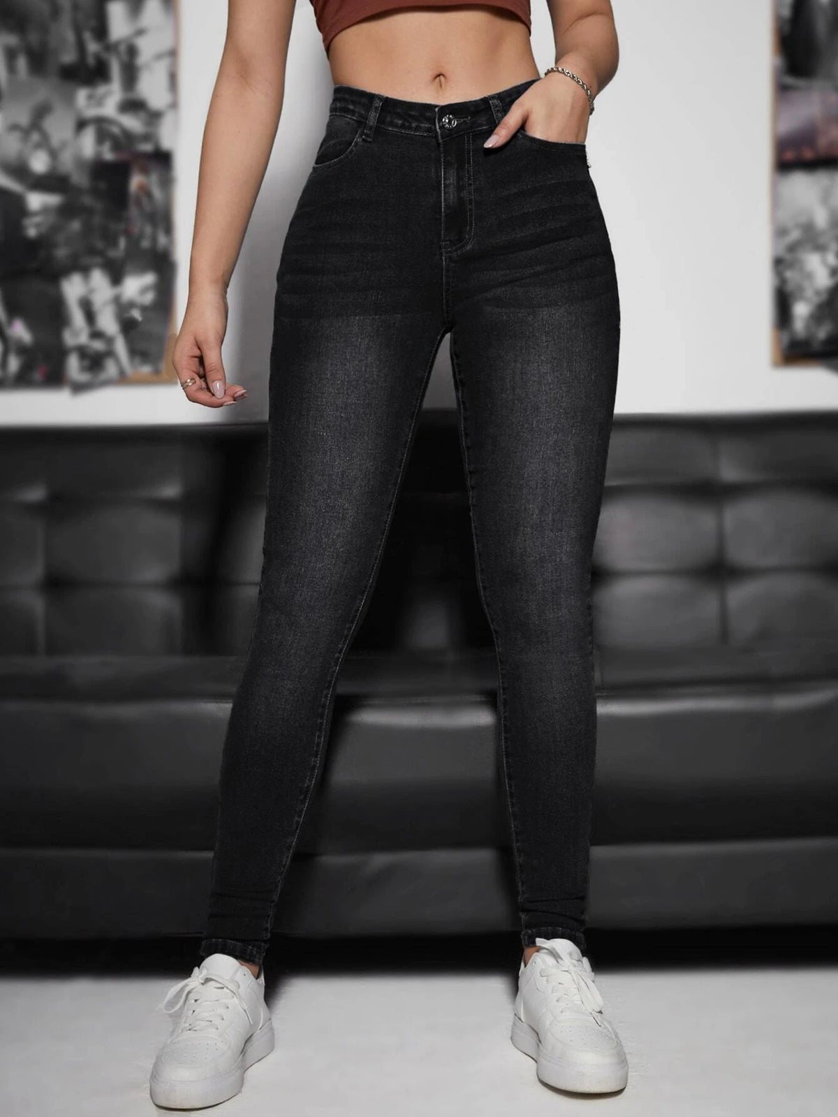 Slant Pocket Skinny Jeans