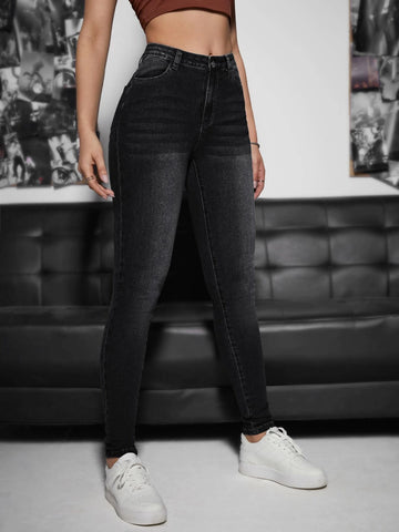 Slant Pocket Skinny Jeans