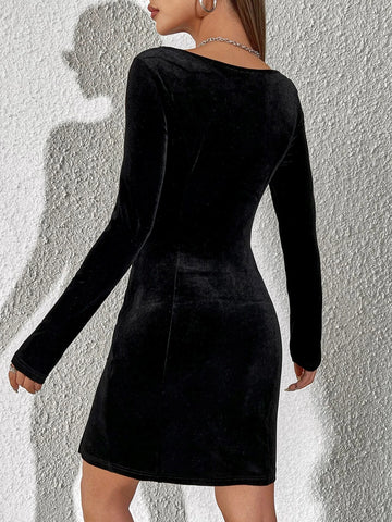 Square Neck Split Hem Velvet Bodycon Dress