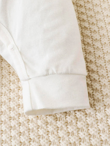 Newborn Baby Solid Knot Front Jumpsuit & Hat