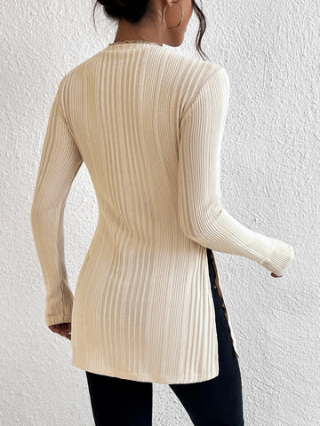 Split Hem Ribbed Knit Tee