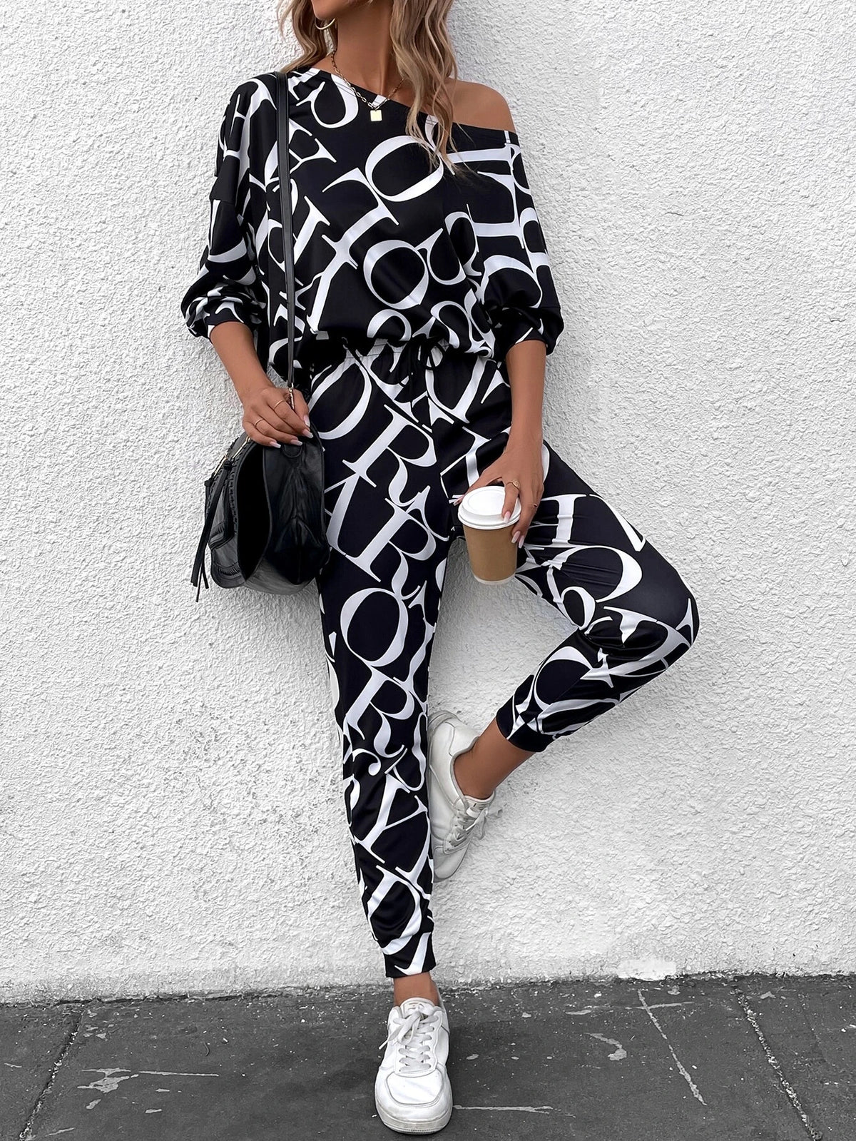 Allover Letter Print Asymmetrical Neck Batwing Sleeve Sweatshirt & Sweatpants