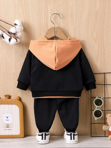 Baby Letter Patched Kangaroo Pocket 2 In 1 Hoodie & Sweatpants