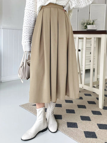 DAZY Solid Fold Pleated Skirt