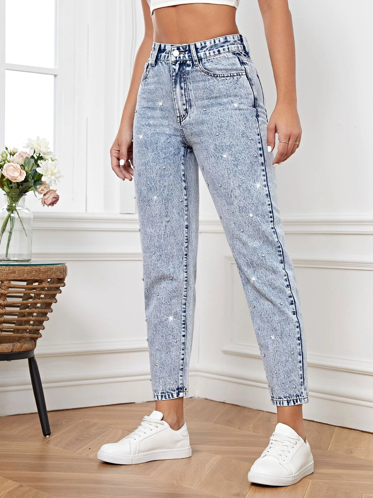 High Waist Rhinestone Detail Mom Fit Jeans