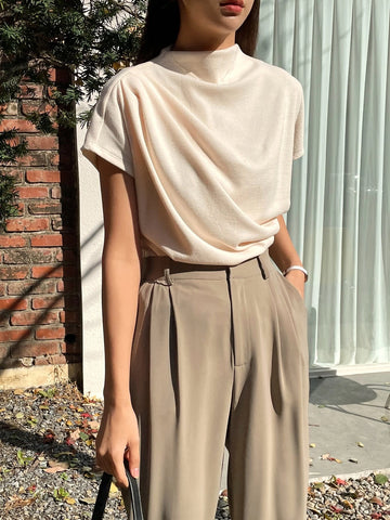 DAZY Solid Mock Neck Ruched Detail Tee