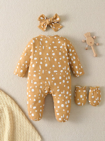 Baby Dalmatian Print Ruffle Trim Footed Sleep Jumpsuit & 1pair Gloves & Headband