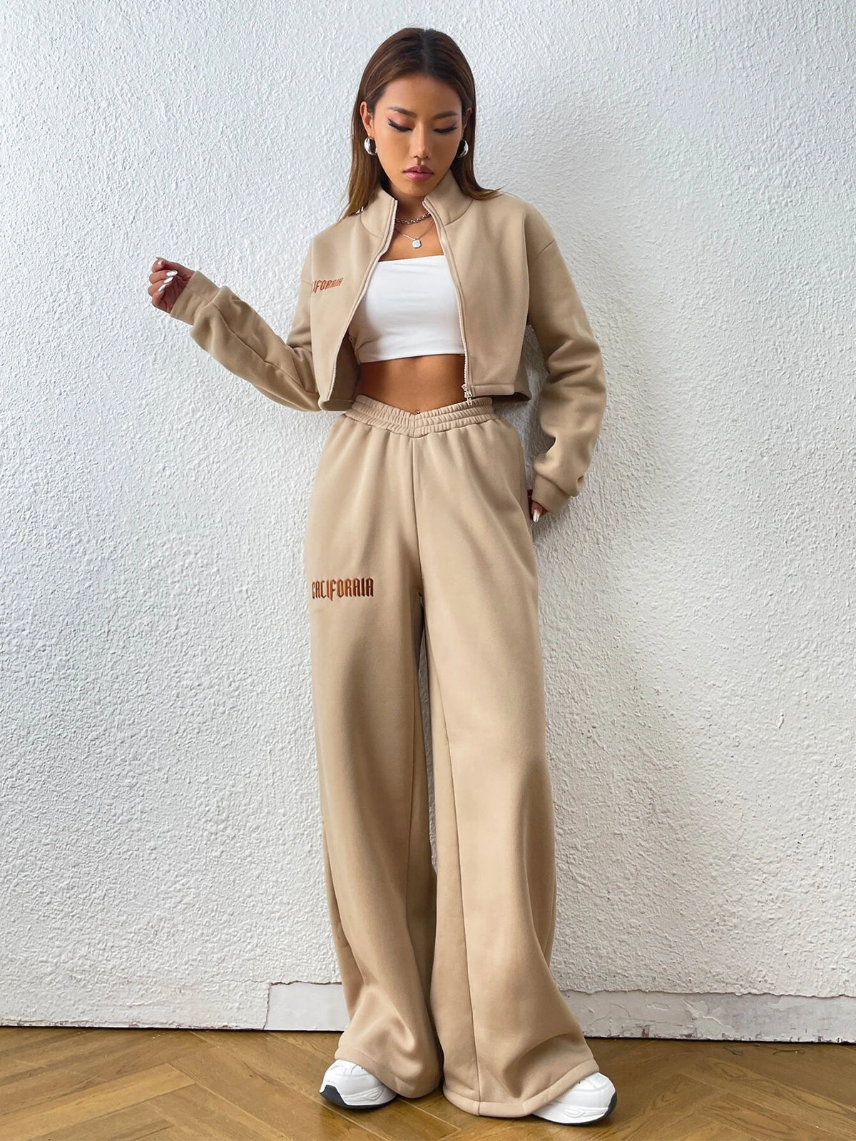 Letter Embroidery Graphic Zip Up Crop Sweatshirt & Wide Leg Sweatpants