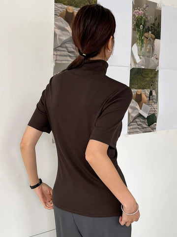 DAZY Solid High Neck Tee