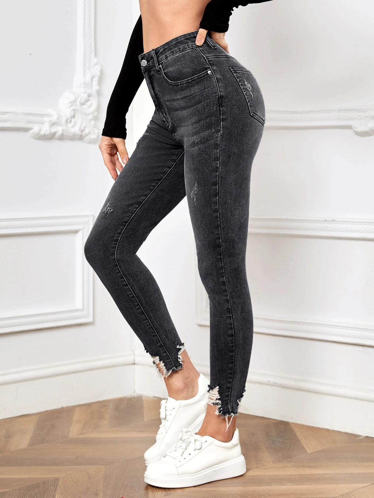 Ripped Raw Hem Skinny Jeans