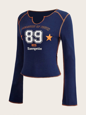 EZwear Letter Graphic Contrast Stitch Notched Neck Crop Tee